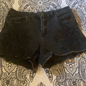 Black fashion nova summer shorts